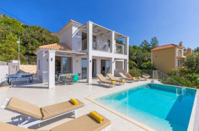 Villa Effi by Villa Plus